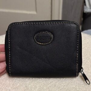 Rosetti Classic Black Zip Wallet